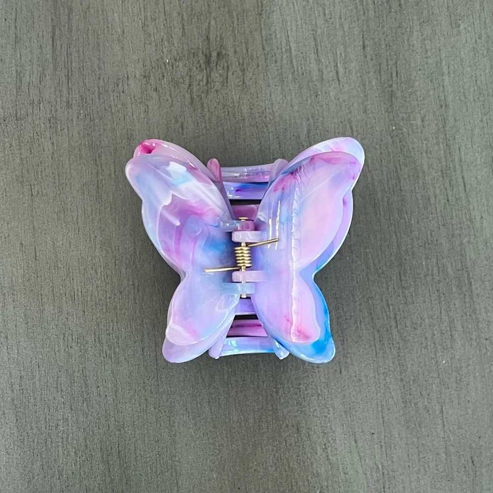 Light Purple Blue Marbled Double Wing Tier Butterfly 2.5" Lobster Claw Hair Clip - Picture 1 of 7